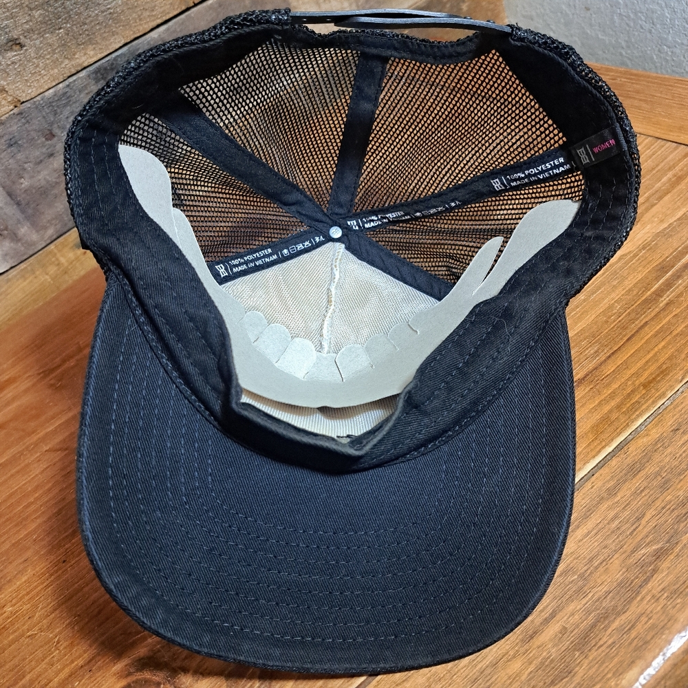 Womens Bex Sunglasses Baseball Cap Black and White Meet Me In The Wild Wild West - Picture 5 of 5